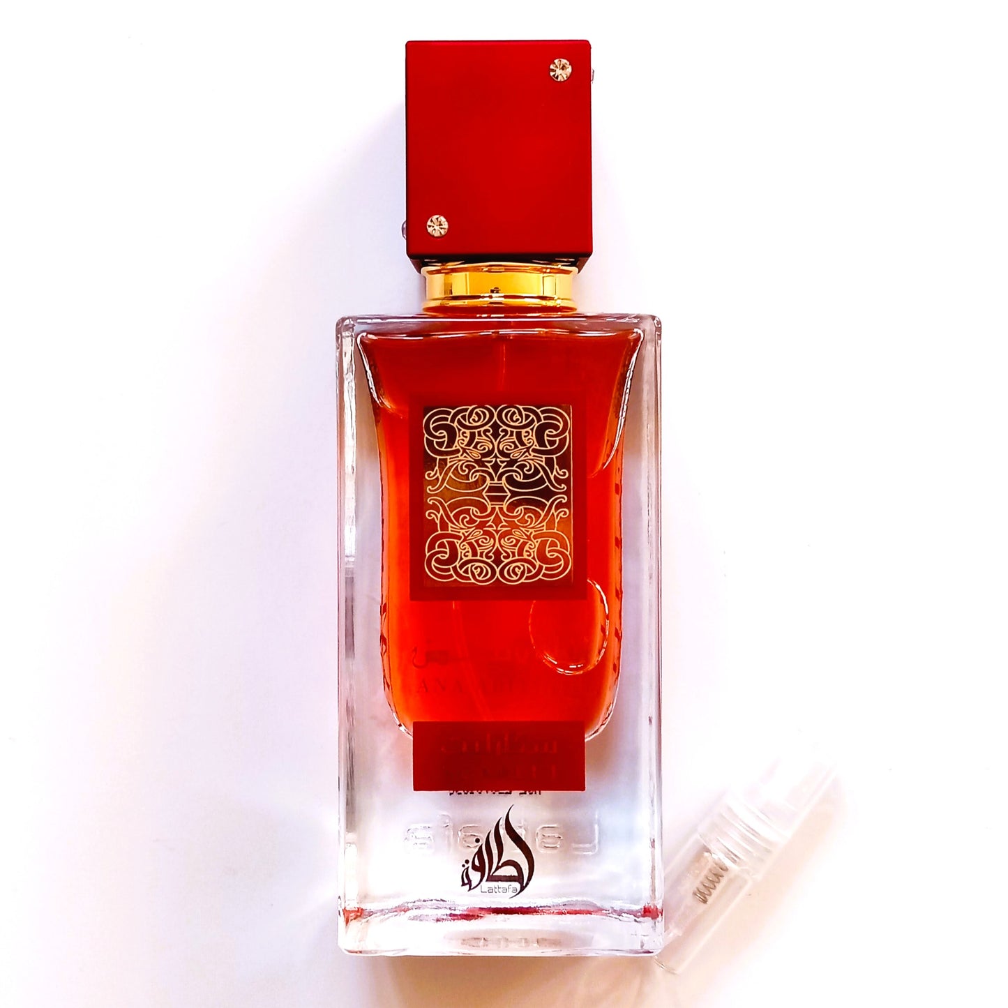 Decant Lattafa Ana Abiyedh Scarlet